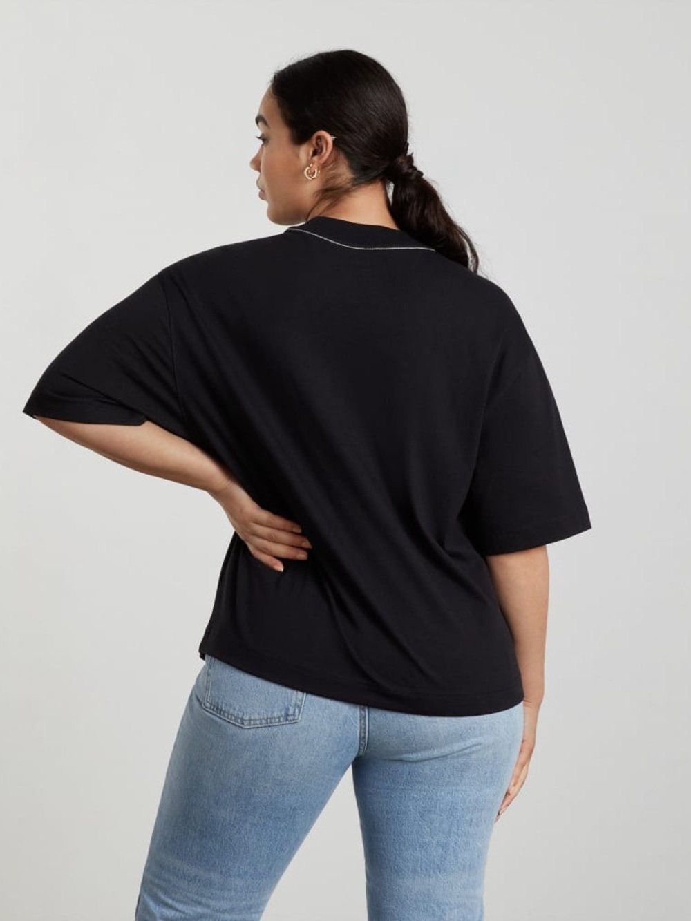 Everlane Black Premium Weight Relaxed Tee Black NWT Medium - Picture 6 of 6